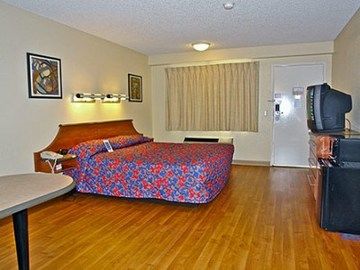 Motel 6 Anaheim Maingate Exteriör bild